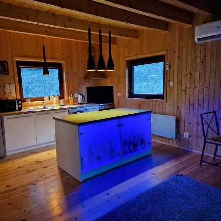 Mana Village - Jacuzzi & Sauna Barłomino Exteriör bild