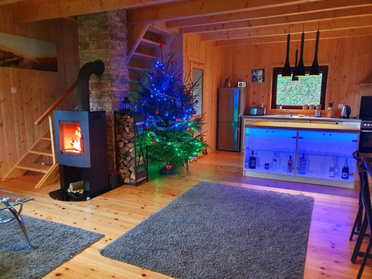 Mana Village - Jacuzzi & Sauna Barłomino Exteriör bild
