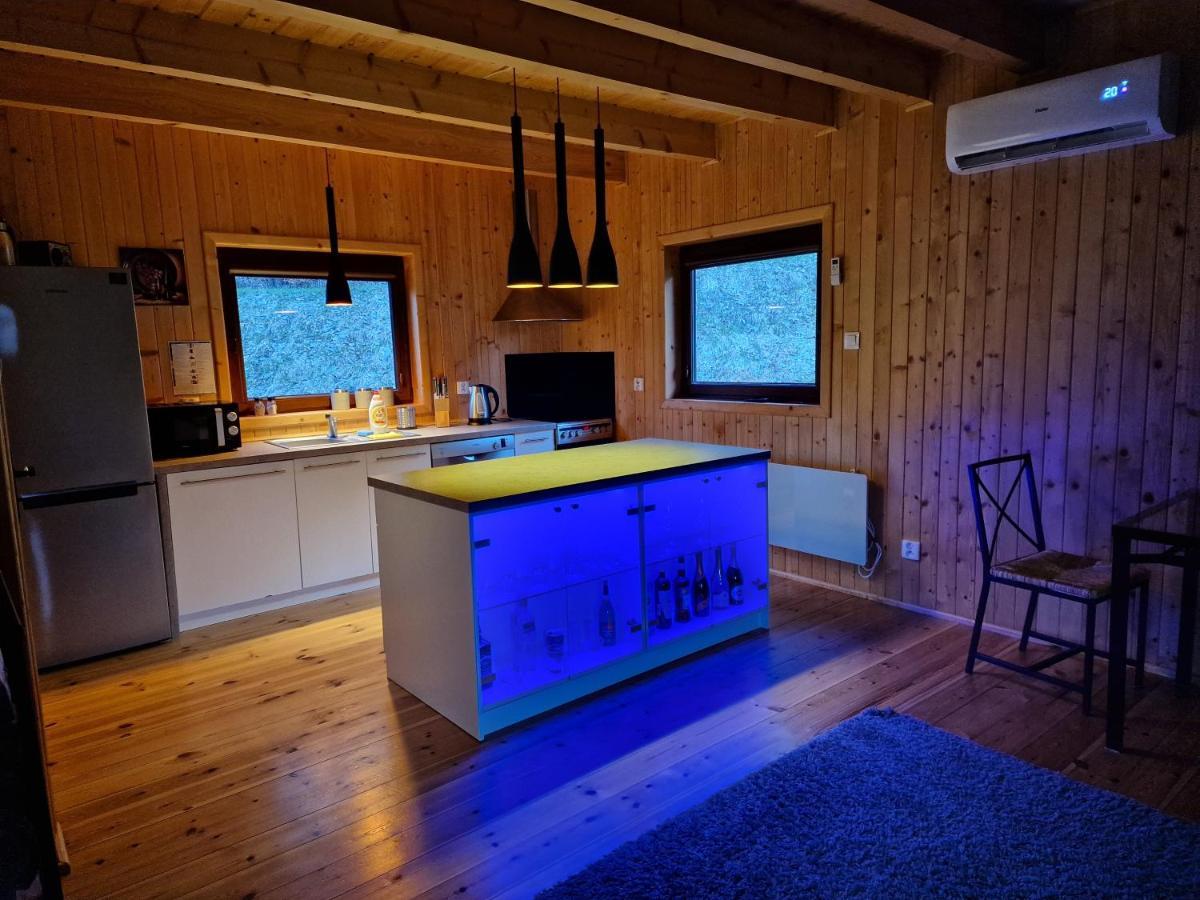 Mana Village - Jacuzzi & Sauna Barłomino Exteriör bild